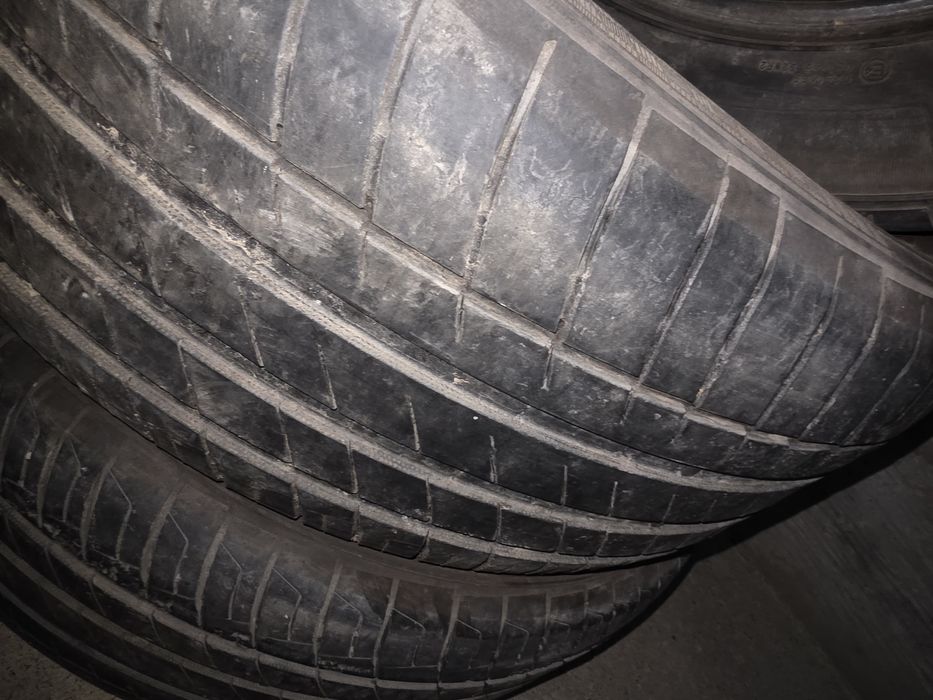 Балон Тойота Ленд крузер 200