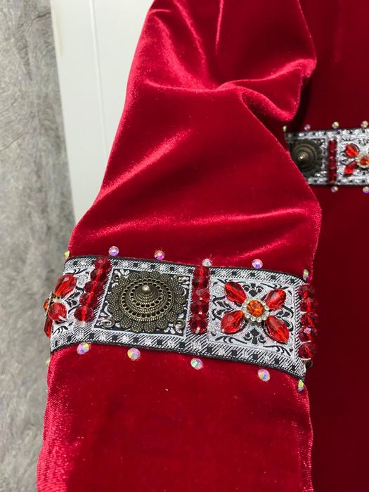 Кажекей бешпент сатылады