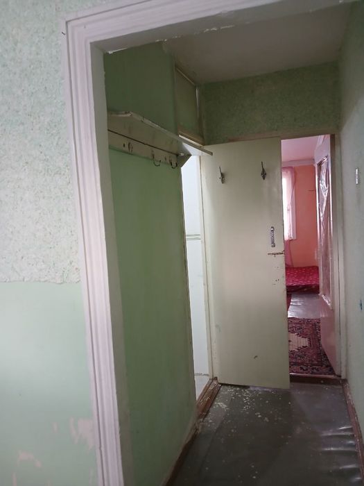 Srochna 1 xonalik 3-etaj uy ijaraga beriladi.