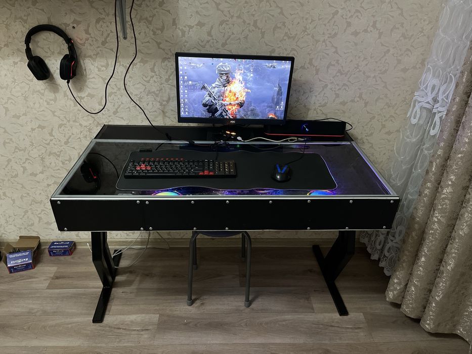 Компьютер в столе