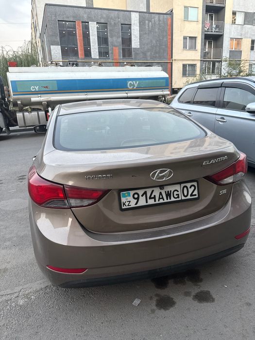 Хюндай Элантра 2014