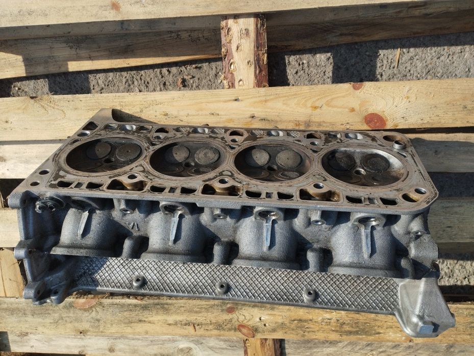 Лява глава Порше Кайен S 957 4.8 / Porsche Cayenne S 957 4.8 L