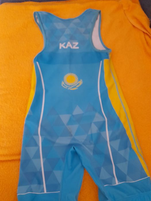 Спортивный костюм для борьбы