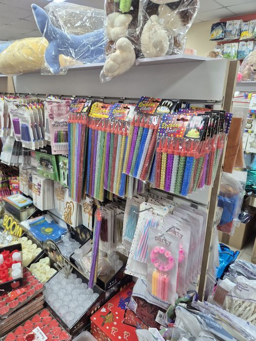 Витрины. Стеллажи