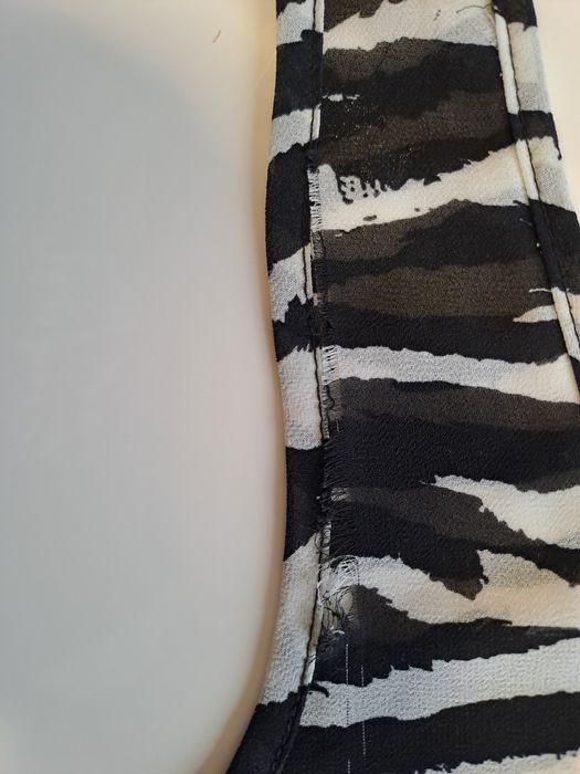 Сет от 2бр. дамски потничета