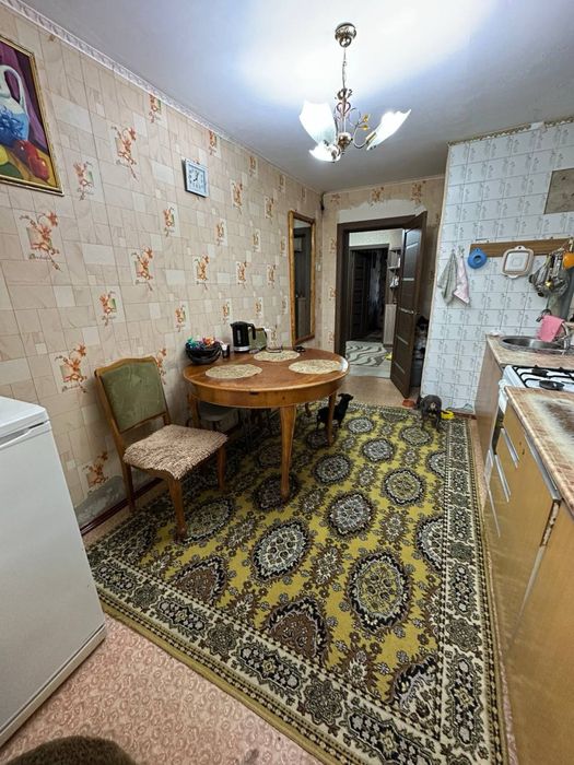 Продается 3 комнатная квартира