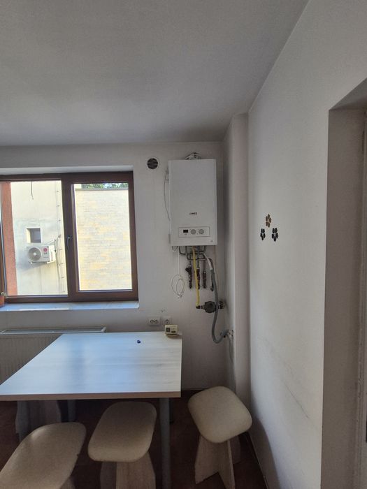 De închiriat spațiu birouri  Cabinet Firmă  3 camere Str. Bistritei