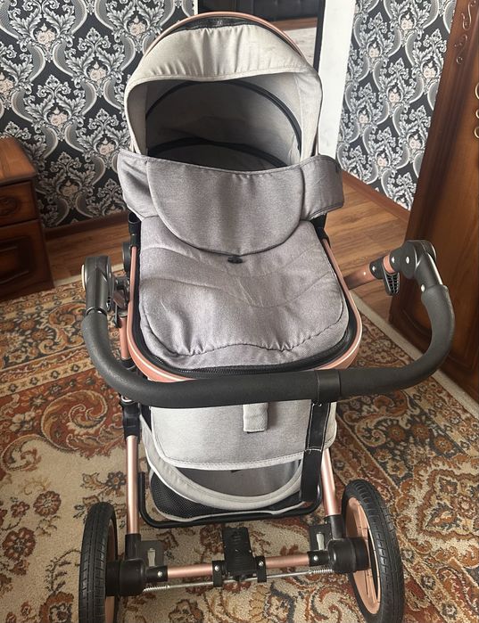 Продам срочно коляску