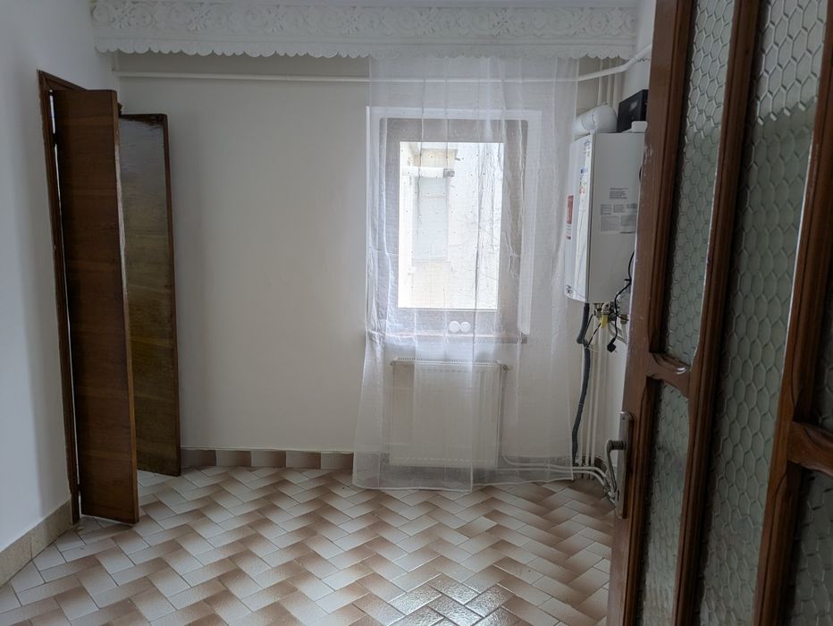Apartament 2 cam dec Garii cu Dorobanti