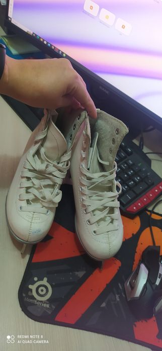 Коньки фигурные Нела