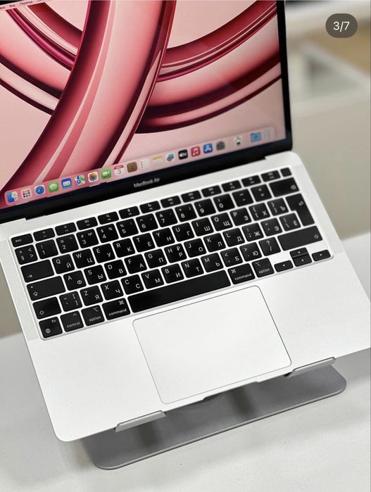 MacBook Air M1 | 8/256Gb | АКБ99%