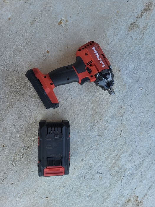 Vand flex Hilti AG 6D -22 si impact Hilti Siw 4 AT nuron