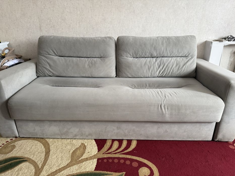 Диван б/у, в хорошем состоянии