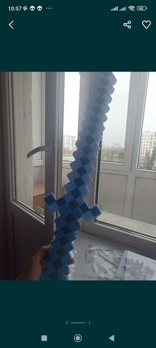 Меч Майнкрафт светится