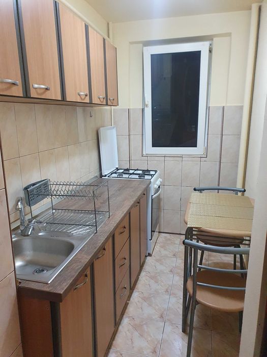 Inchiriere apartament 2 camere Lugerului
