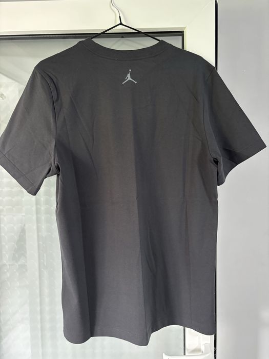 tricou jordan gri inchis/negru