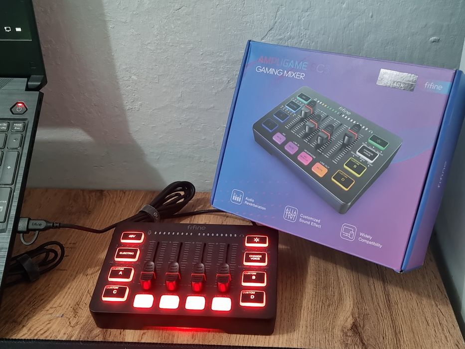 Микшер, FIFINE SC3