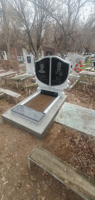 Памятники из гранита и мрамора