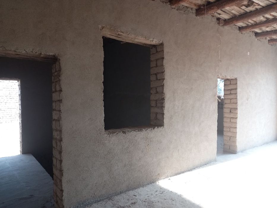 Hovli sotiladi 2 sotix