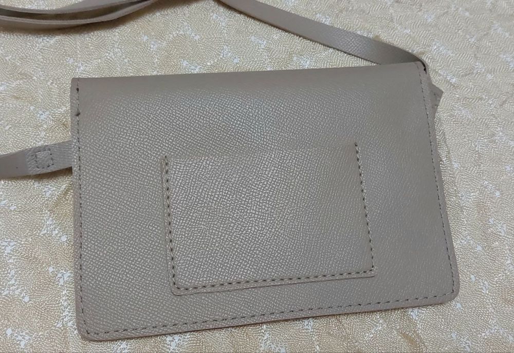 Кожаная мини сумочка