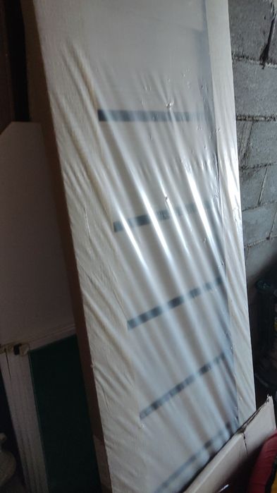 Продам дверь комплект.