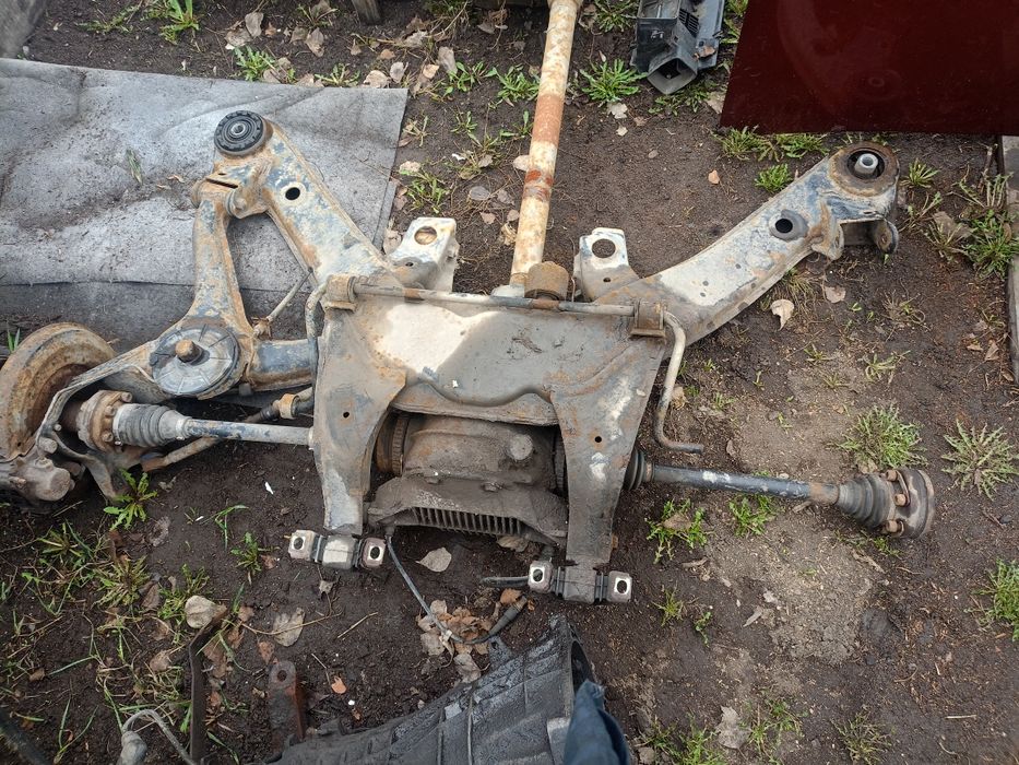 На омегу в . Седан