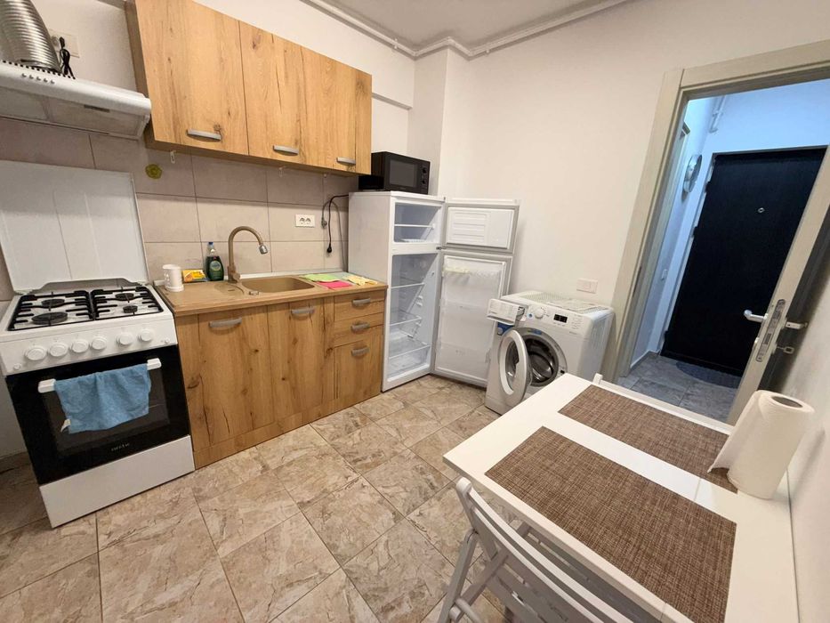 Garsoniera, sector 4