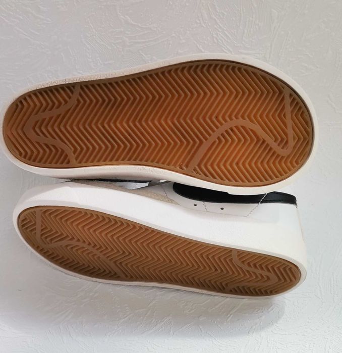 Adidasi ghete copii hightop NIKE Blazer Mid 77 mar 27,5 int 17cm piele