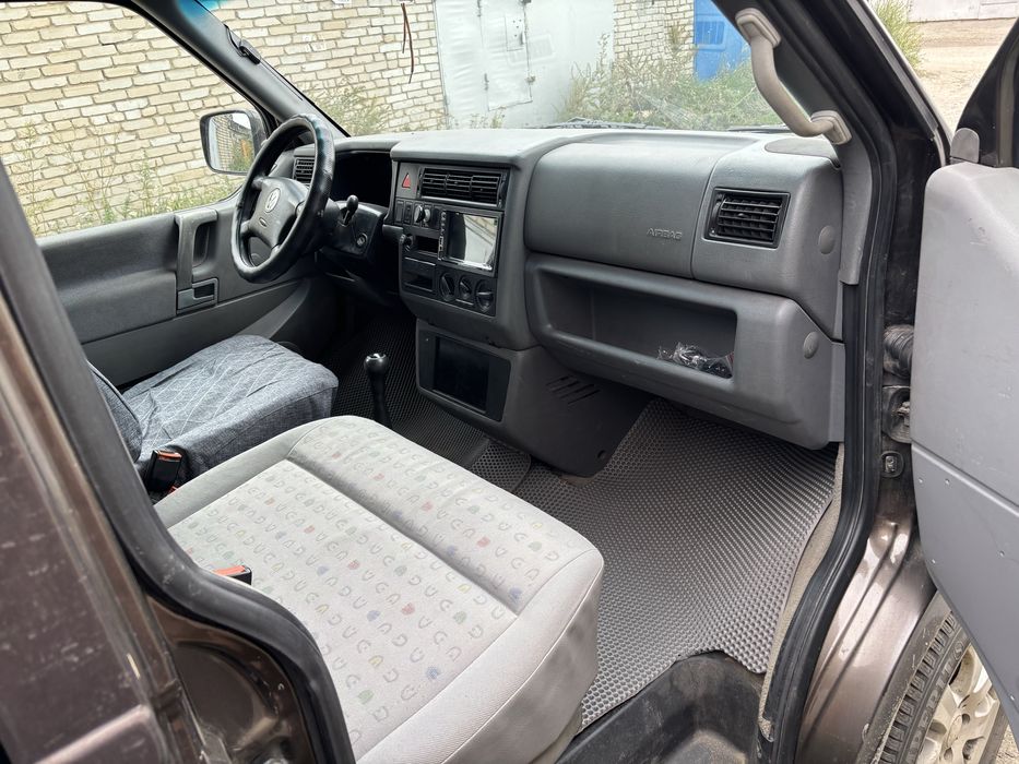 Фольцваген т4 каравелла