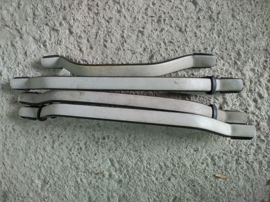 Части за Мерцедес 190