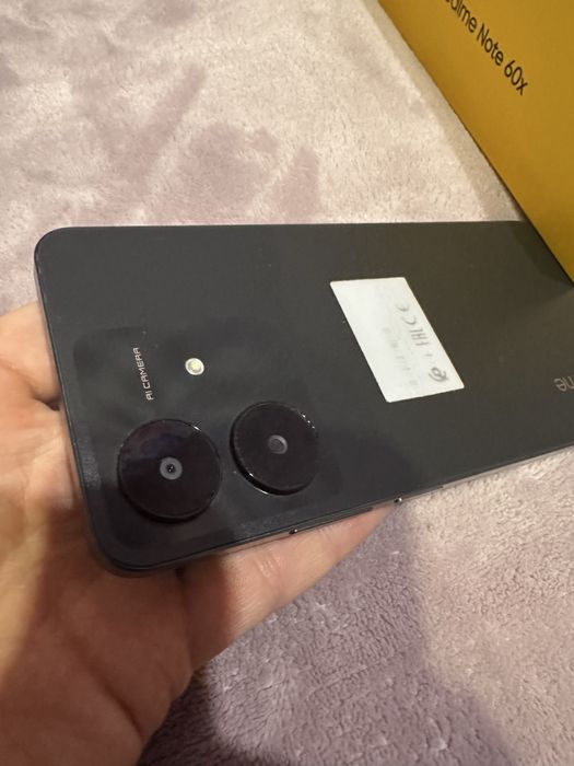 Продаю Realme Note 60x 3+2/64гб