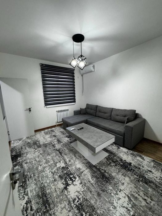 2х комнатная с мебелью и техникой в новостройке