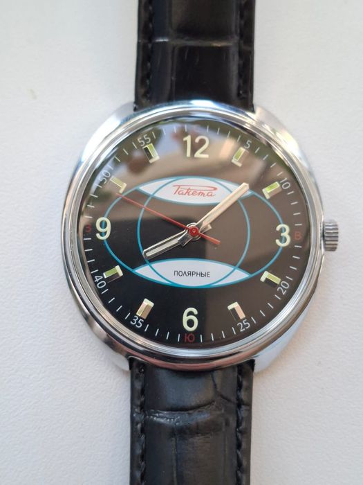 Продам часы СССР