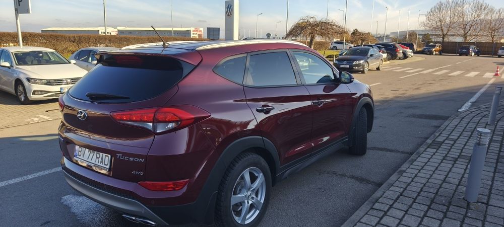 Hyundai Tucson 2.0 Diesel 4x4 Euro 6,cash 11800 EUR