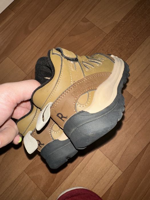 Детские осенние ботинки