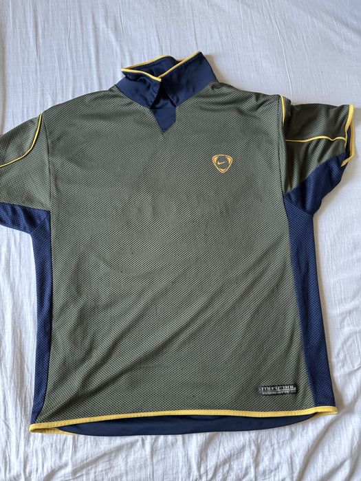 Tricou reversibil Nike “Mi Futbol” – 2 în 1, stil și funcționalitate