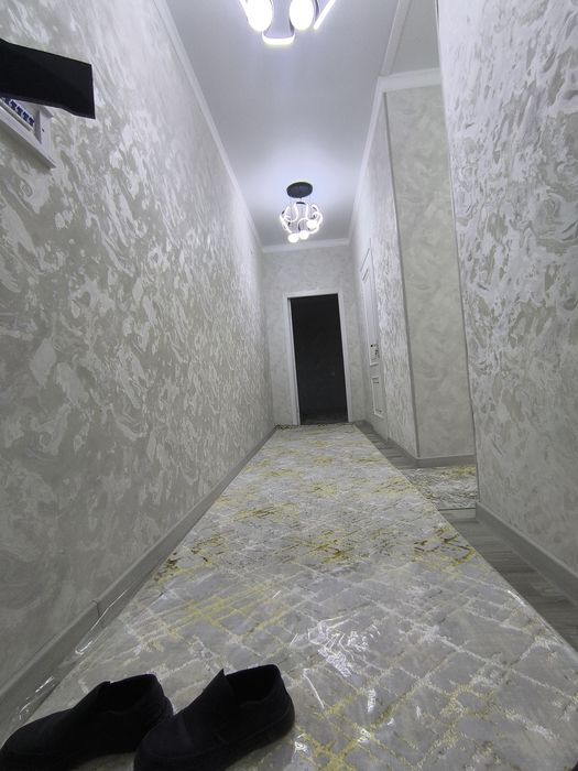 2 хона 2 этаж Сотилади