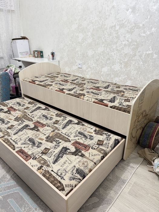 Продам выдвижную кровать