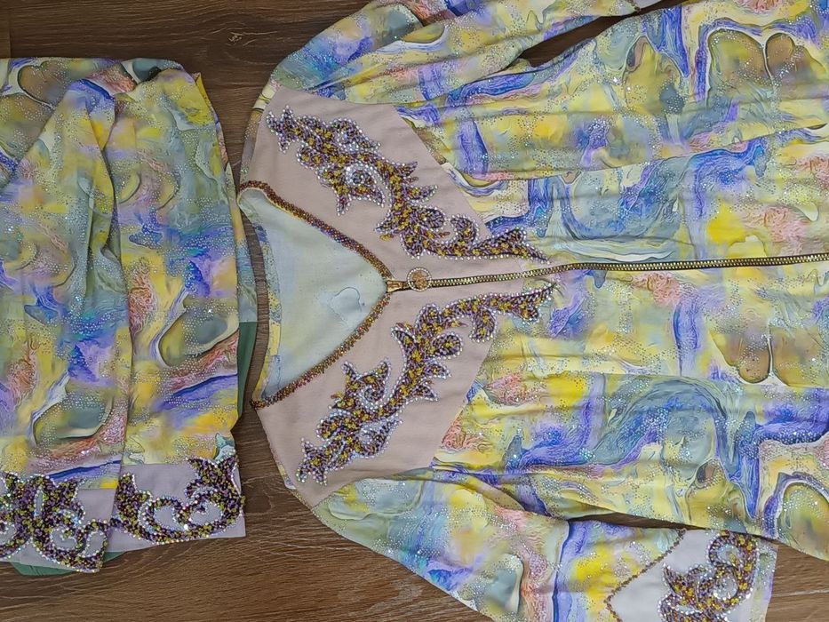 Женская одежда национальной