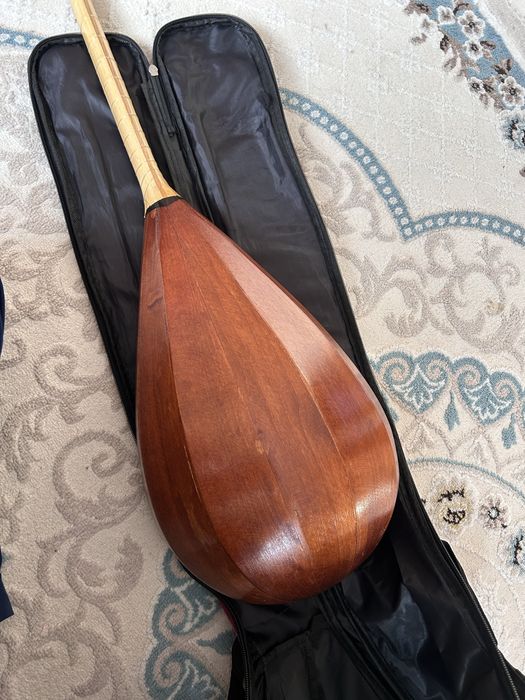 Домбыра,срочно продам