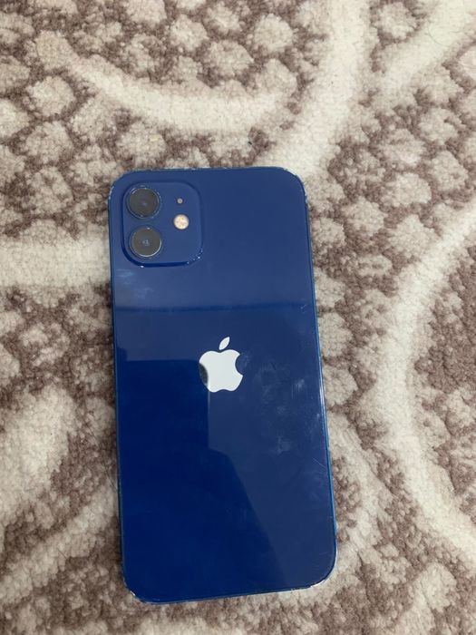 IPhone 12  синий