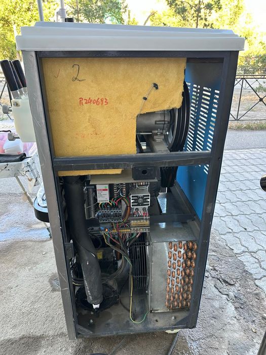 Мороженое аппарат