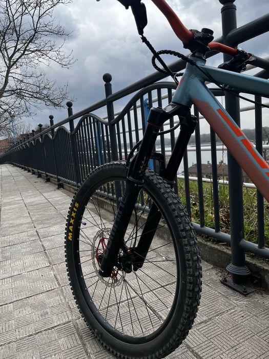 Спешно! Продавам Drag c2 team edition много запазено.