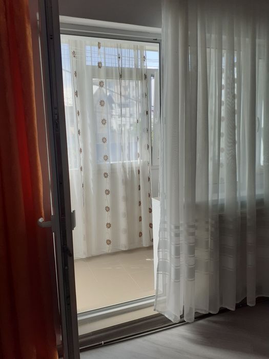 Închiriez apartament nemobilat 2 camere Gavana III
