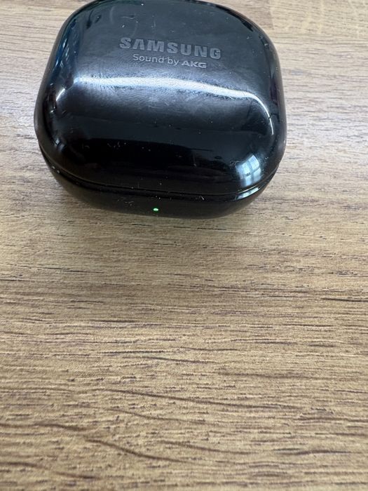Casti bluetooth Samsung Galaxy Buds Live