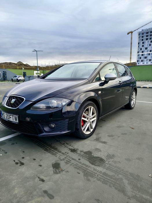 Seat Leon 2011 diesel, 6.935 € — imagine 1