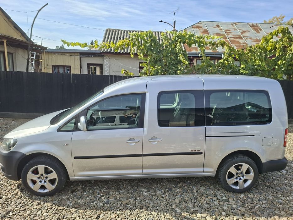 VW  Caddy maxi 7 locuri  2.0 tdi 140 cp 2012 Euro 5