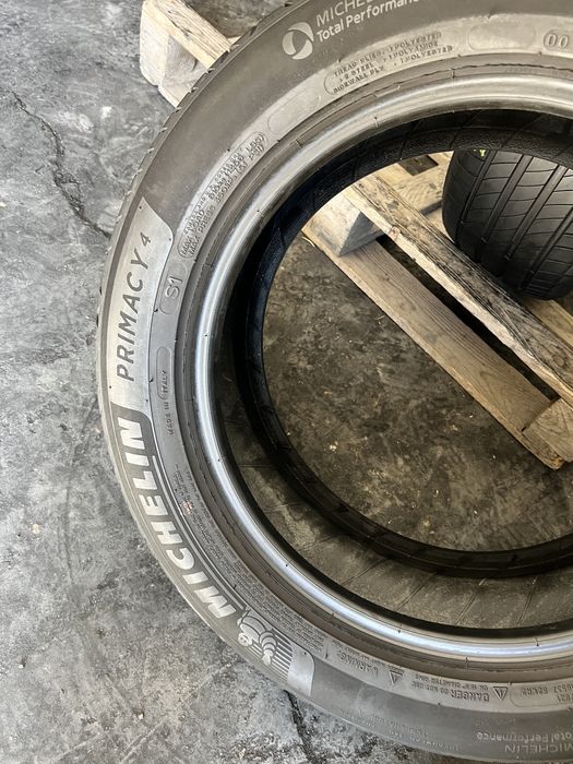 2 anvelope vara 205/55/16 , Michelin , 5.6 mm