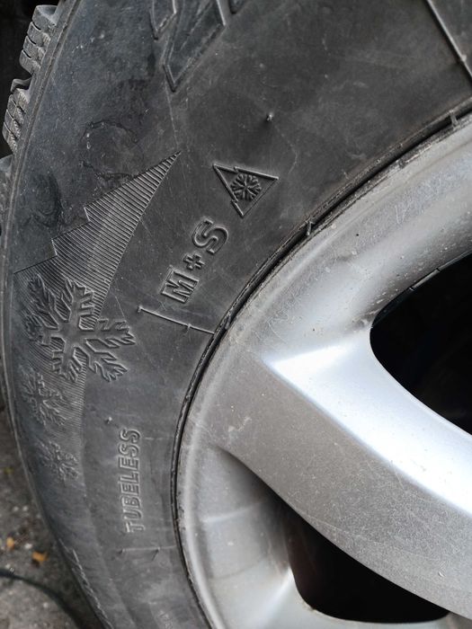 Зимни гуми 225 65 17 dot 2018