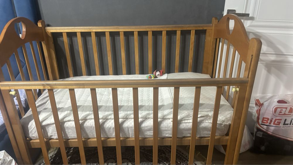 Манеж для детей состояние отличное.